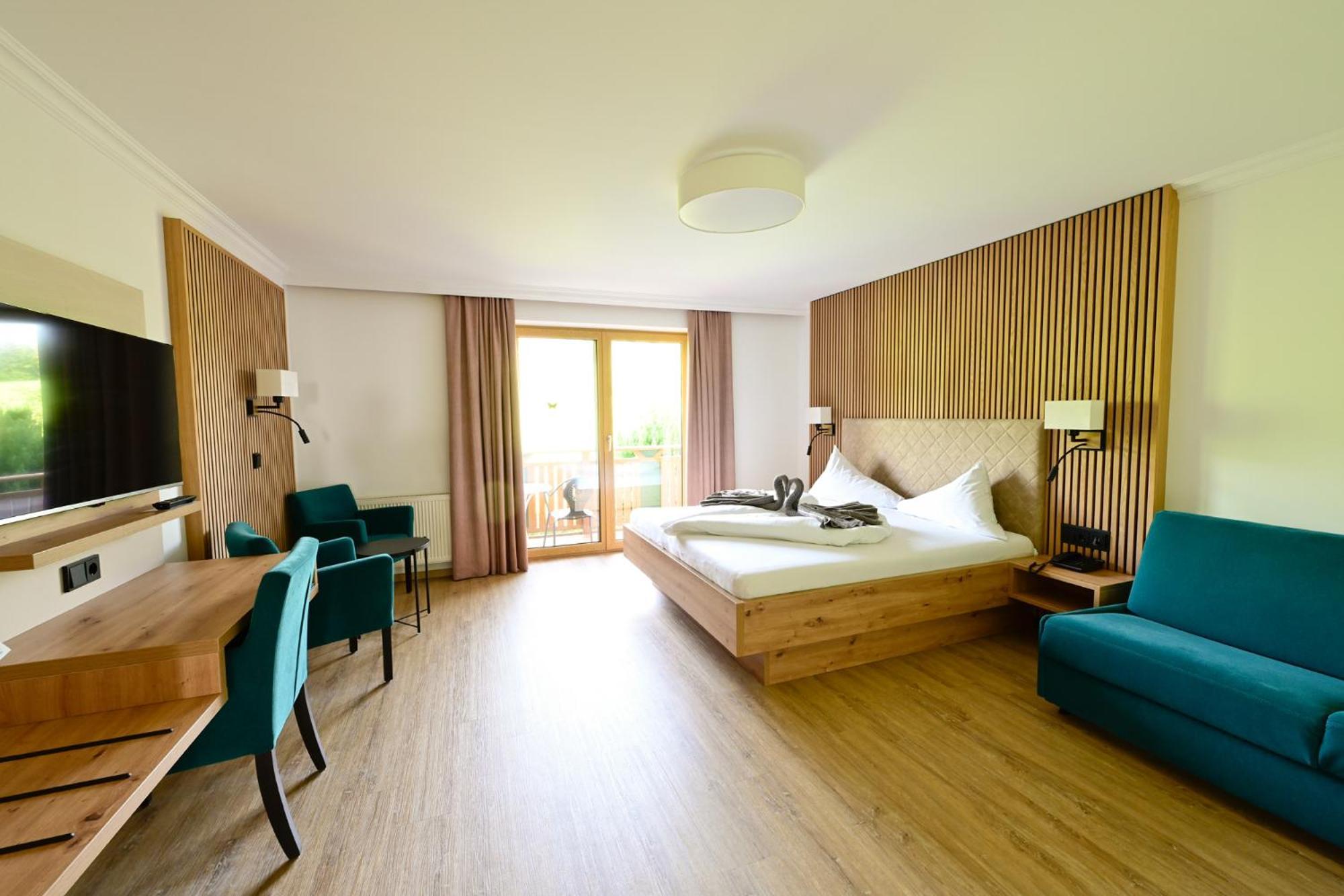 Ferienhotel Hofer Superior Strass im Attergau Exterior foto
